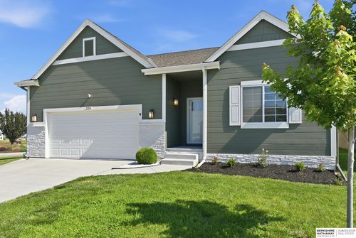 21214 Polk St, Elkhorn, NE, 68022-4089 | Card Image