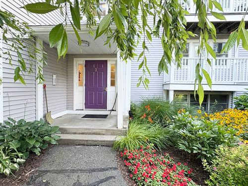 apt-202-44 Evergreen Rd, Leeds, MA, 01053-9803 | Card Image