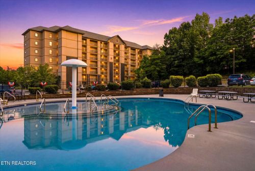 unit-3105-124 Plaza Dr, Pigeon Forge, TN, 37863-4997 | Card Image