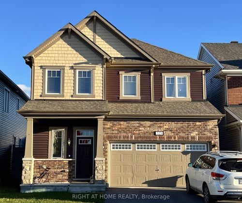 529 Honeylocust Ave, Stittsville, ON, K2V0K9 | Card Image