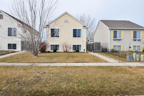 1935 57th Ave S, Fargo, ND, 58104-7246 | Card Image