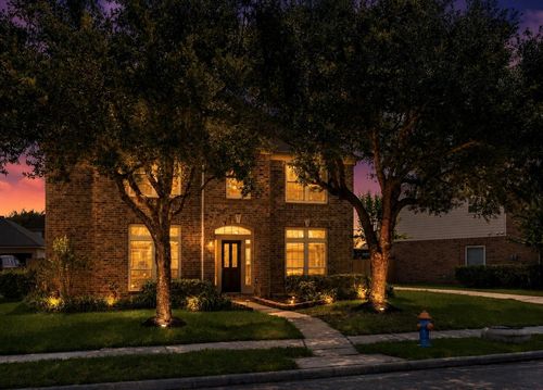 2309 Echo Harbor Dr, Pearland, TX, 77584-1570 | Card Image
