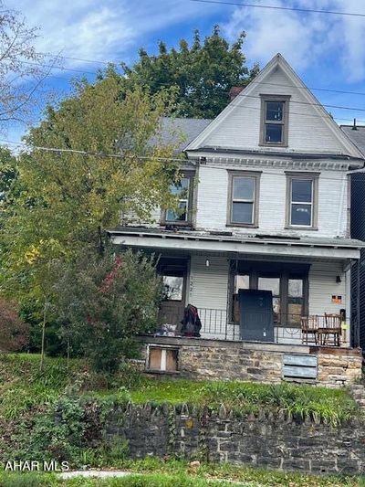 1221 N 4th Avenue, House other with 3 bedrooms, 1 bathrooms and null parking in Altoona PA | Image 1