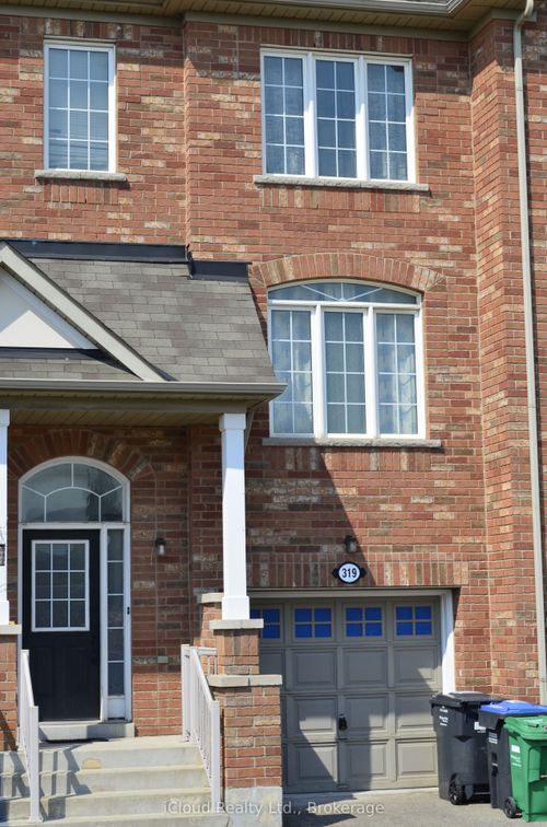 mainup-319 Aspendale Cres, Mississauga, ON, L5W0E7 | Card Image