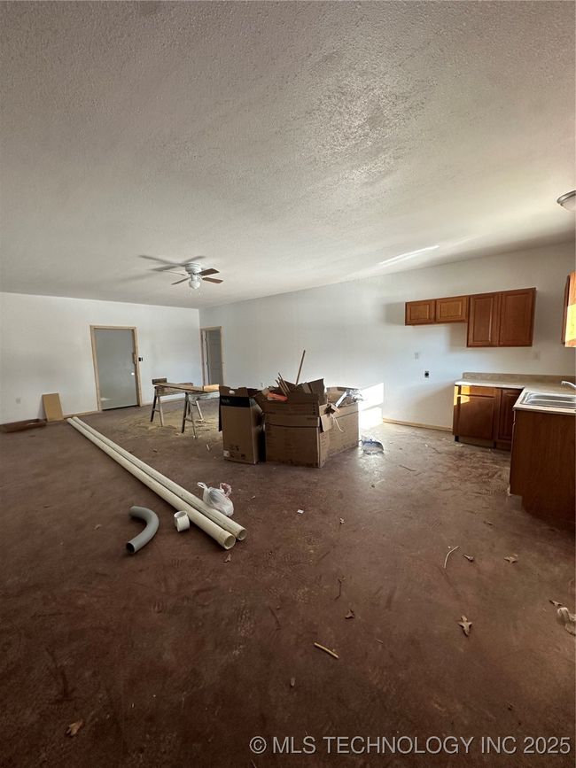 0 E 1650 Rd, House other with 2 bedrooms, 2 bathrooms and null parking in Tupelo OK | Image 5