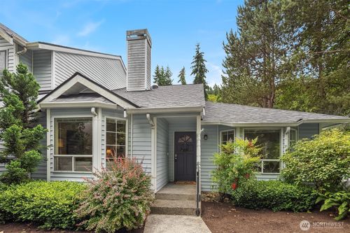 14301 Se 42nd Ln, Bellevue, WA, 98006-1578 | Card Image