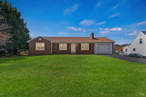 134 Hunt Club Dr, Madison Heights, VA, 24572-6114 | Card Image