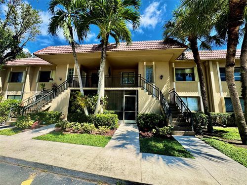 apt-203-302 Lakeview Dr, Weston, FL, 33326-1313 | Card Image