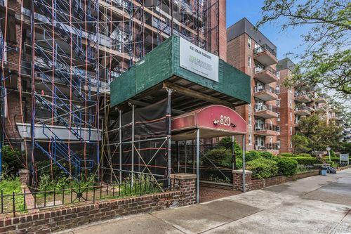 719-820 Ocean Pkwy, Brooklyn, NY, 11230-2126 | Card Image