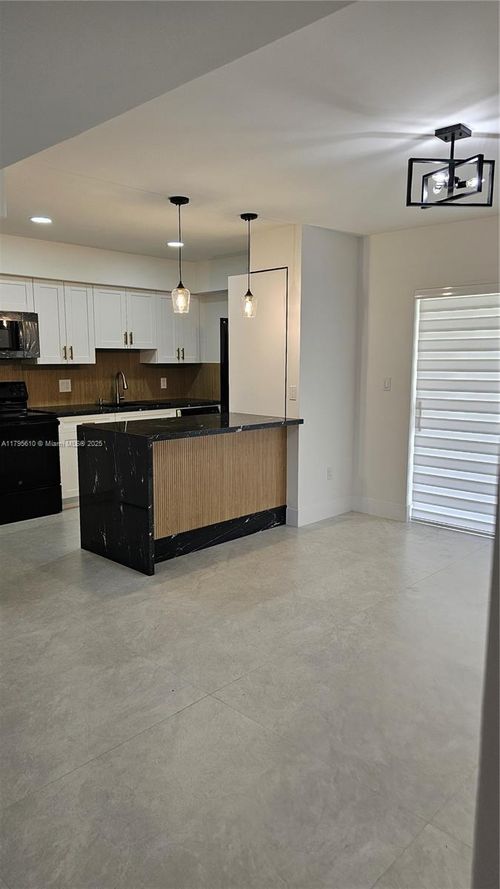 apt-109e-8401 Sw 107th Ave, Miami, FL, 33173-4345 | Card Image