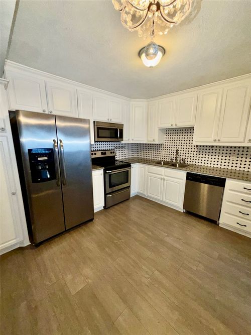 b-7855 Meadow Park Dr, Dallas, TX, 75230-4929 | Card Image