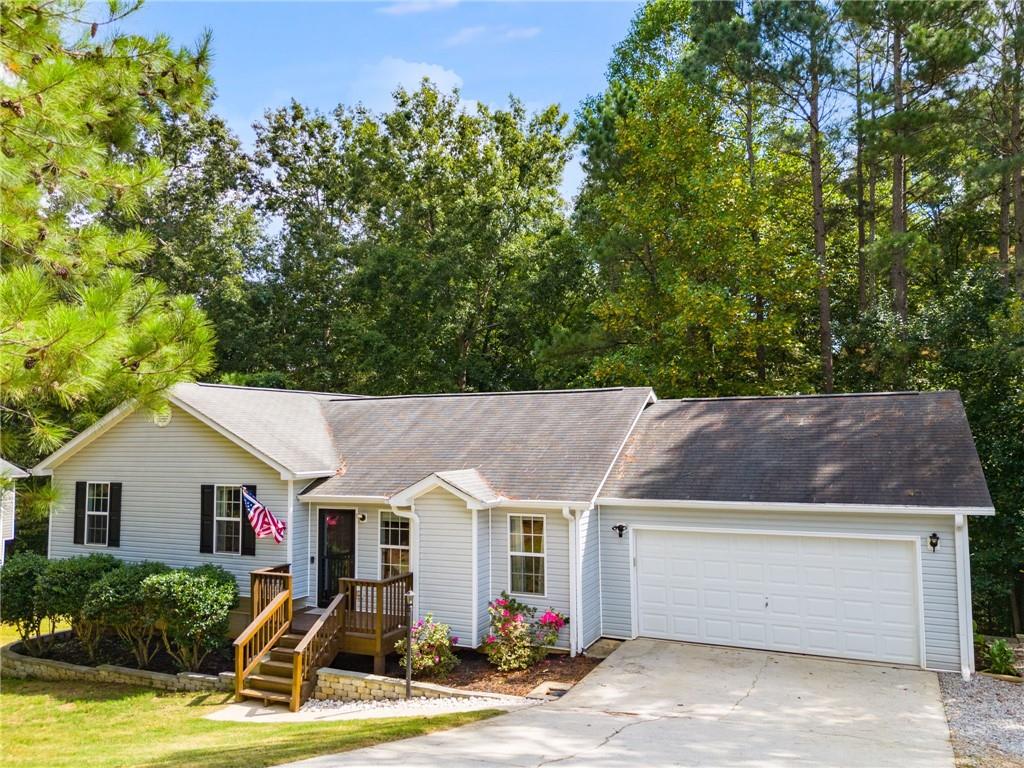 Eagles Nest Cir, Carrollton, GA 30116