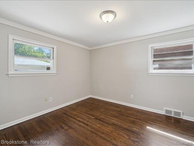 Bedroom | Image 4