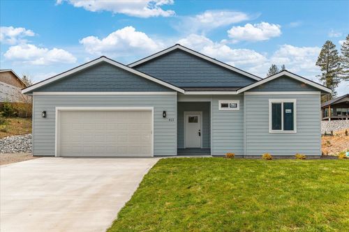 815 Thomas Lane Rd, Newport, WA, 99156 | Card Image