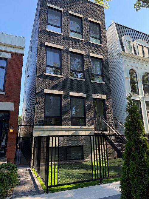 1-2341 Belden Ave, Chicago, IL, 60647-3222 | Card Image