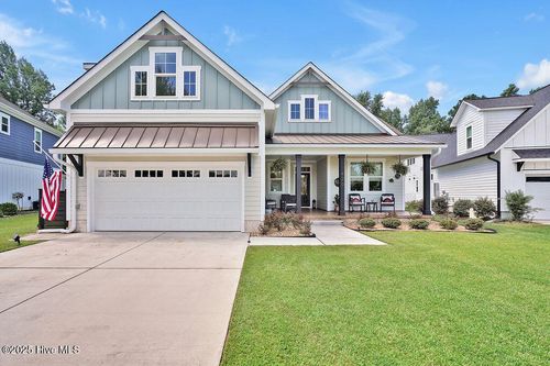 420 Caroline Sanders Way, Holly Ridge, NC, 28445-1300 | Card Image