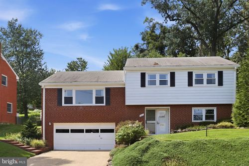 520 N Livingston St, ARLINGTON, VA, 22203-1023 | Card Image