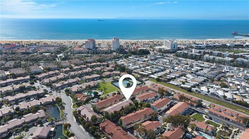 29-7801 Seaglen Dr, Huntington Beach, CA, 92648 | Card Image