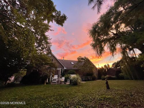 812 Mistletoe Ave, Point Pleasant Boro, NJ, 08742-3504 | Card Image