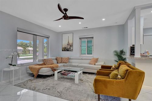5230 Ne 20th Ave, Fort Lauderdale, FL, 33308-3121 | Card Image