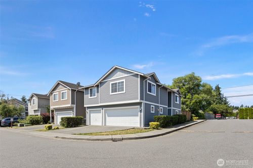 9904 27th Dr Se, Everett, WA, 98208-3522 | Card Image