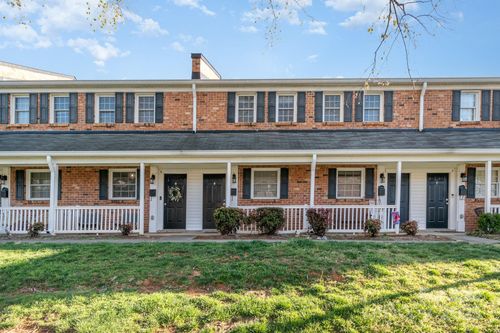 apt-h-1310 Green Oaks Ln, Charlotte, NC, 28205-8329 | Card Image