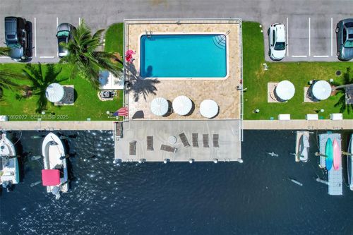 apt-603-1731 Se 15th St, Fort Lauderdale, FL, 33316-3057 | Card Image