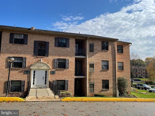 3017-3017 Valley Dr, WEST CHESTER, PA, 19382-6336 | Card Image