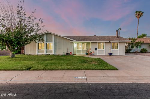 3628 W Banff Ln, Phoenix, AZ, 85053-4632 | Card Image