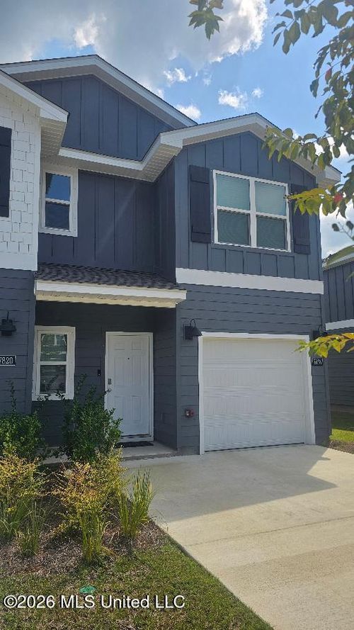 7816 Reagan Ct, Ocean Springs, MS, 39564-1058 | Card Image