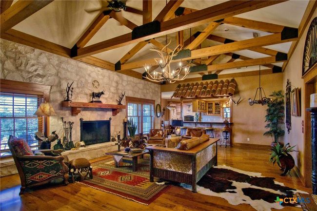 521 Bluff Creek Rd, Home with 3 bedrooms, 4 bathrooms and null parking in Center Point TX | Image 18
