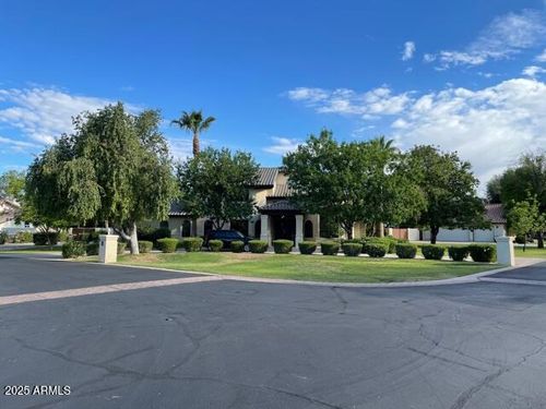 620 E Linda Ln, Gilbert, AZ, 85234-5859 | Card Image