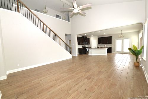 5922 Akin Pl, San Antonio, TX, 78261-2165 | Card Image