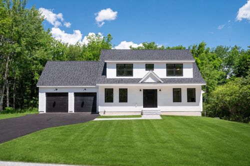 5 Valley Road, Somersworth, NH, 03878 | Card Image
