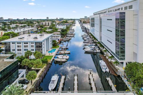 apt-24-1424 Se 15th St, Fort Lauderdale, FL, 33316-4710 | Card Image