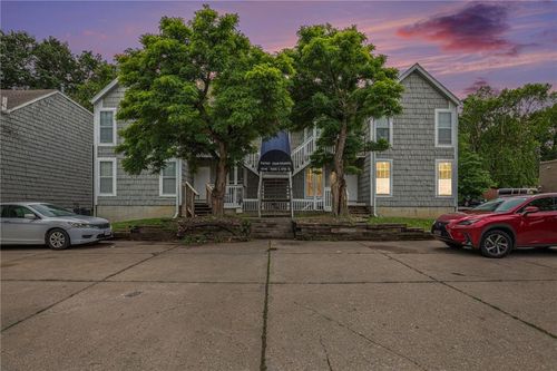 10019 E 67th St, Raytown, MO, 64133-5218 | Card Image