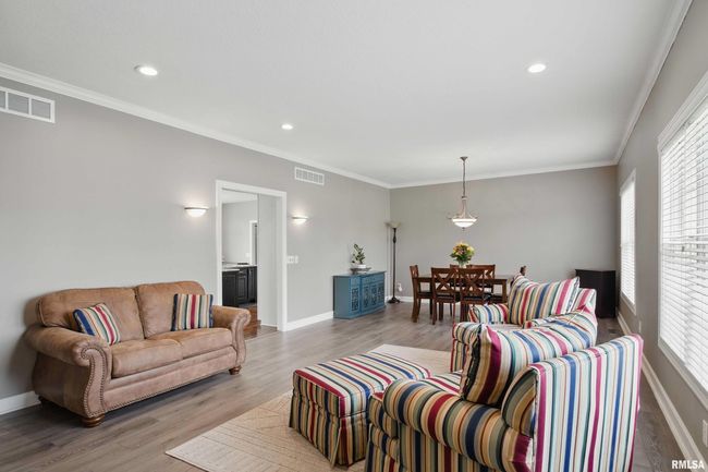 2139 Cromwell Cir, House other with 5 bedrooms, 5 bathrooms and null parking in Davenport IA | Image 5