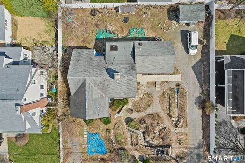 16 Hendrie Dr, Old Greenwich, CT, 06870-1938 | Card Image