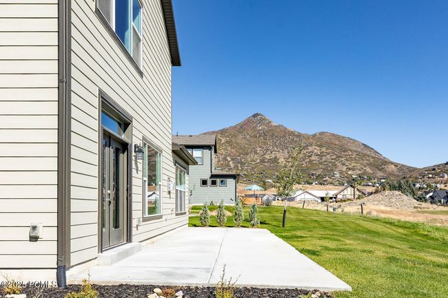 1112 N Springer View Loop, House other with 4 bedrooms, 5 bathrooms and null parking in Midway UT | Image 29