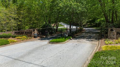 120-504 Barrington Dr, Asheville, NC, 28803 | Card Image