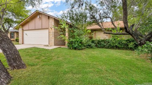 8010 Misty Park St, San Antonio, TX, 78250-4727 | Card Image