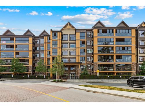 527a-8157 207 St, Langley, BC, V2Y0V3 | Card Image