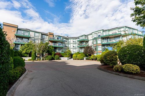 208-899 Darwin Ave, Victoria, BC, V8X2X7 | Card Image
