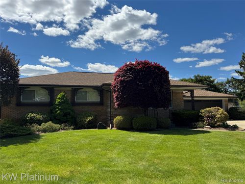 37351 Andrew Drive, Sterling Heights, MI, 48312 | Card Image