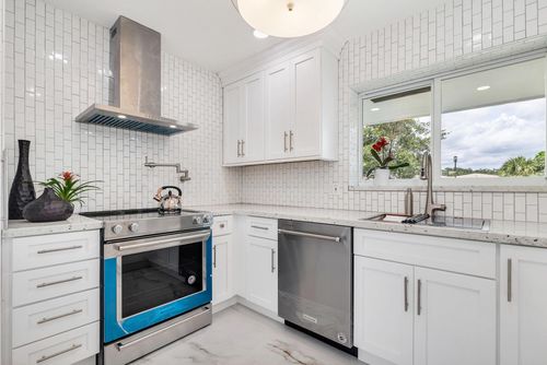 apt-223-331 Tequesta Dr, Tequesta, FL, 33469-3041 | Card Image