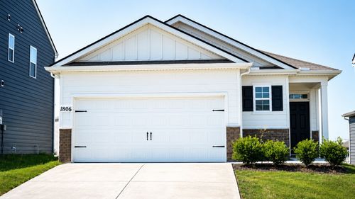 1806 Wellwood Ln, Lebanon, TN, 37087-4527 | Card Image