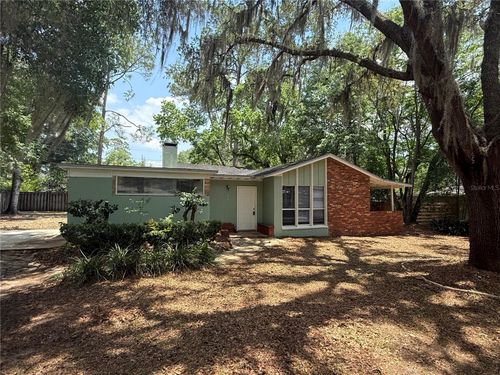 217 36th Dr, GAINESVILLE, FL, 32607-2448 | Card Image