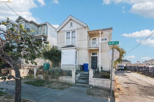 1428 19th Ave, Oakland, CA, 94606-4847 | Card Image