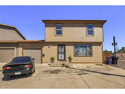 962 S Yates St, Townhouse with 3 bedrooms, 1 bathrooms and null parking in Denver CO | Image 1