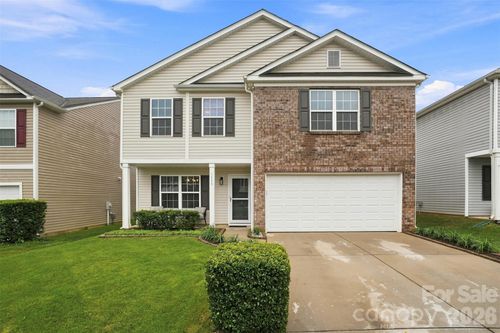 1773 Eastway Dr, Dallas, NC, 28034-9444 | Card Image